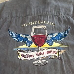 VTG Tommy Bahama 100% silk dress shirt size (L)